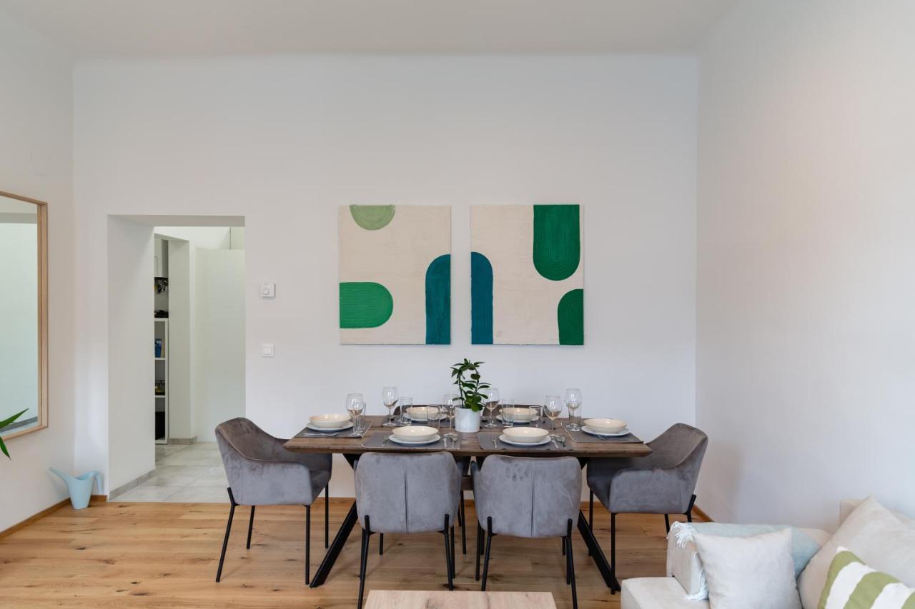 Cozy, Generous City Apartment - 10 Min To City-Centre - Contactless 24H Check-In Wien Exteriör bild