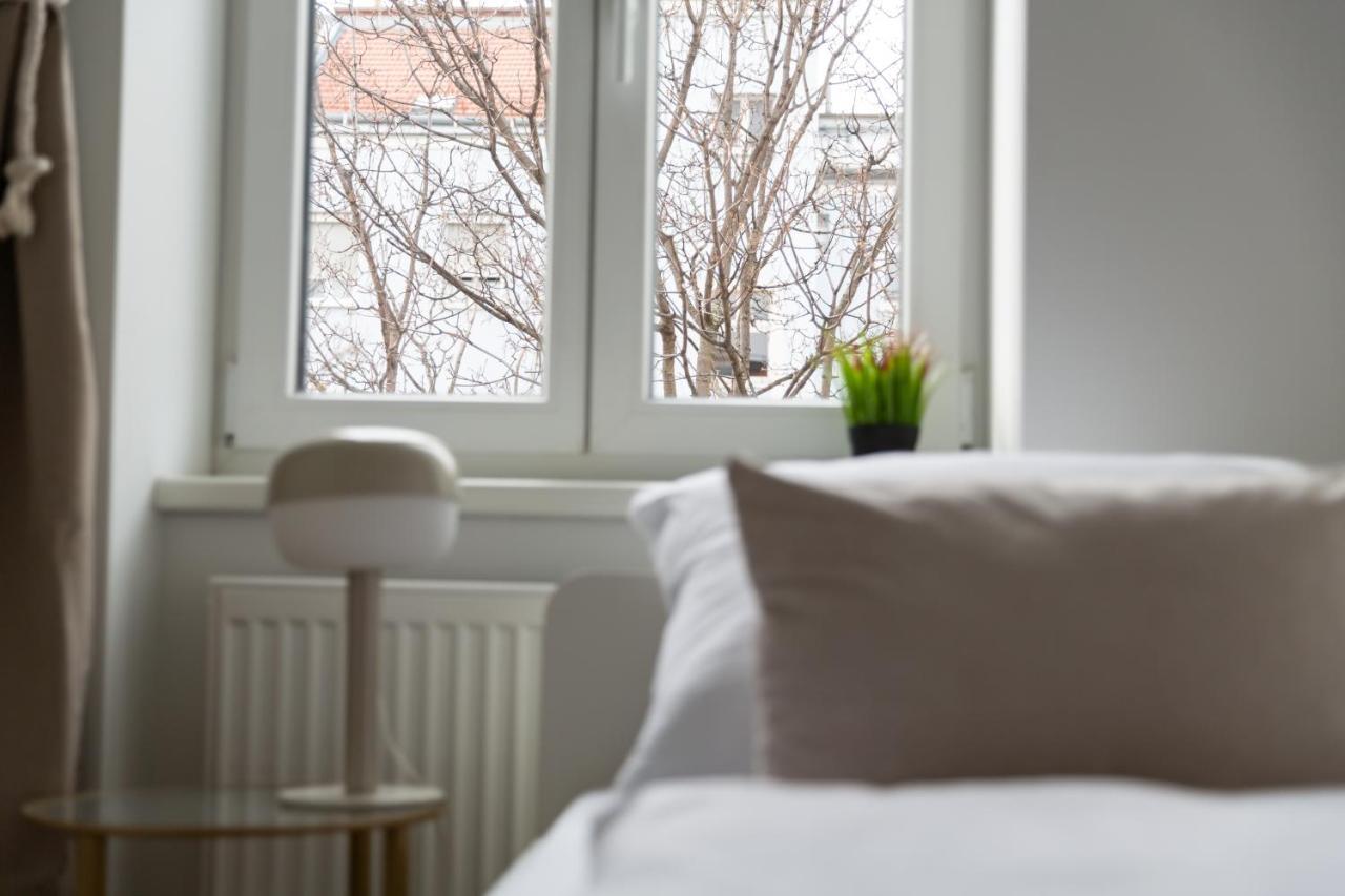Cozy, Generous City Apartment - 10 Min To City-Centre - Contactless 24H Check-In Wien Exteriör bild