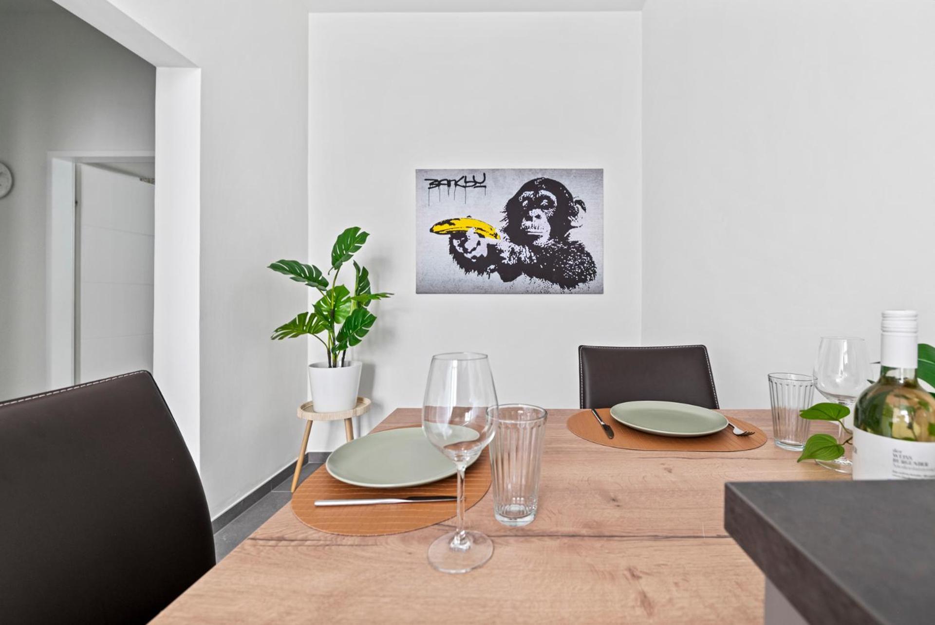 Cozy, Generous City Apartment - 10 Min To City-Centre - Contactless 24H Check-In Wien Exteriör bild
