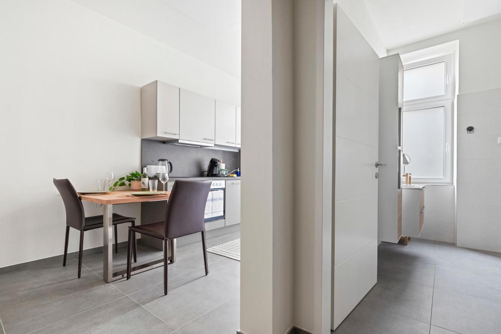 Cozy, Generous City Apartment - 10 Min To City-Centre - Contactless 24H Check-In Wien Exteriör bild