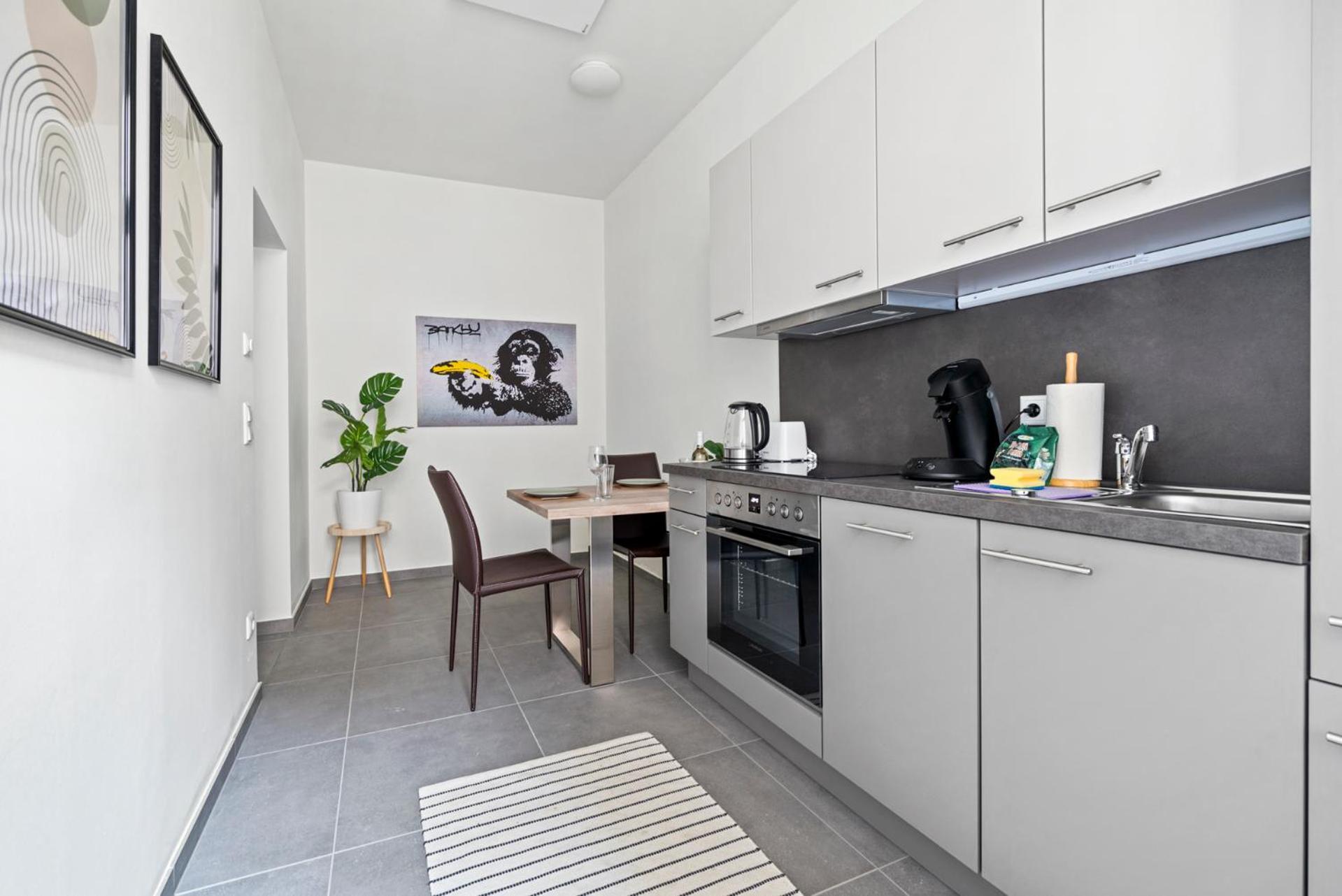 Cozy, Generous City Apartment - 10 Min To City-Centre - Contactless 24H Check-In Wien Exteriör bild